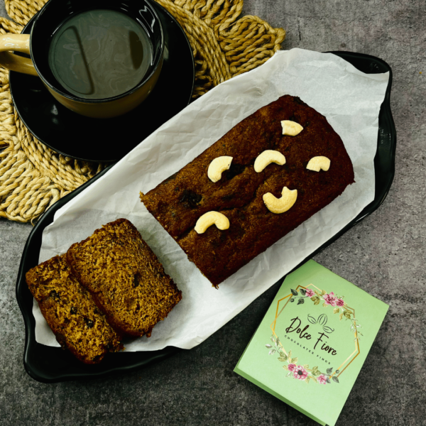 Banana Cashew Chocochip Cake - 350 gms